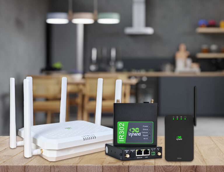 一款4G/5G蜂窝路由器，其设计简洁现代，适用于企业网络环境。路由器支持高速稳定的网络连接，采用云管理技术，能够满足商业机构和制造企业对网络的需求。产品外观专业，功能强大，专为企业数字化转型设计，提供安全可靠的联网解决方案。